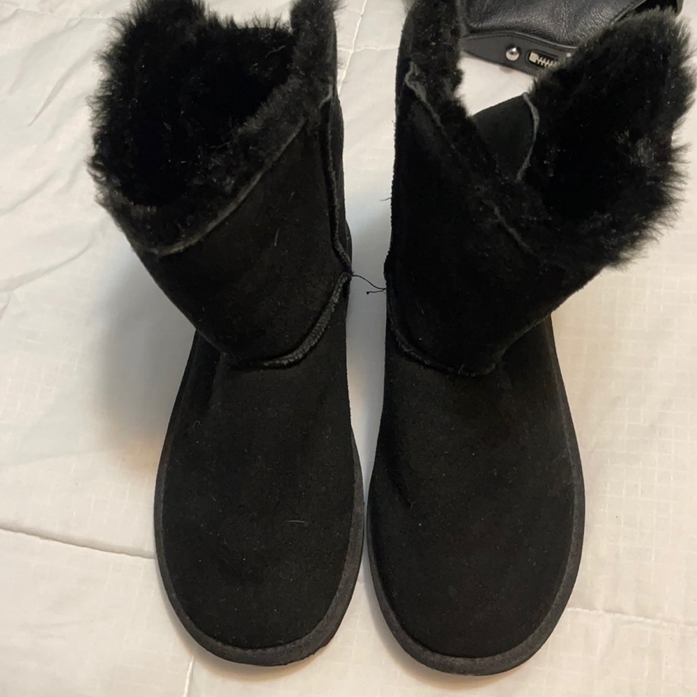 Ugg black boots